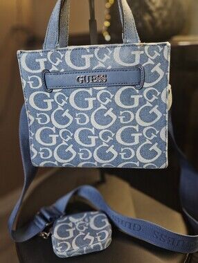💥Sale💥GUESS Blue Denim Logo Monogram Mini Crossbody Shopper with Coin Pouch